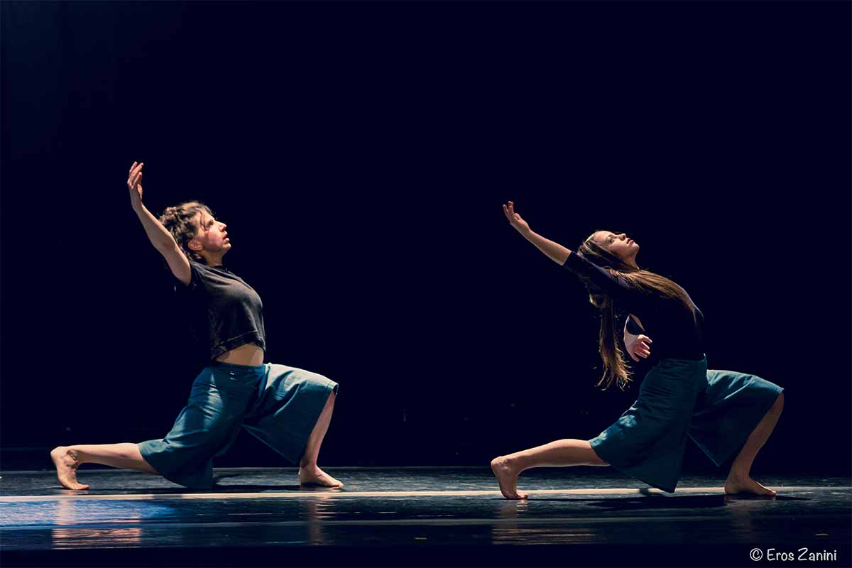 Danzatore contemporaneo: per la prima volta in Liguria un corso di qualifica professionale Danzatore contemporaneo: per la prima volta in Liguria un corso di qualifica professionale