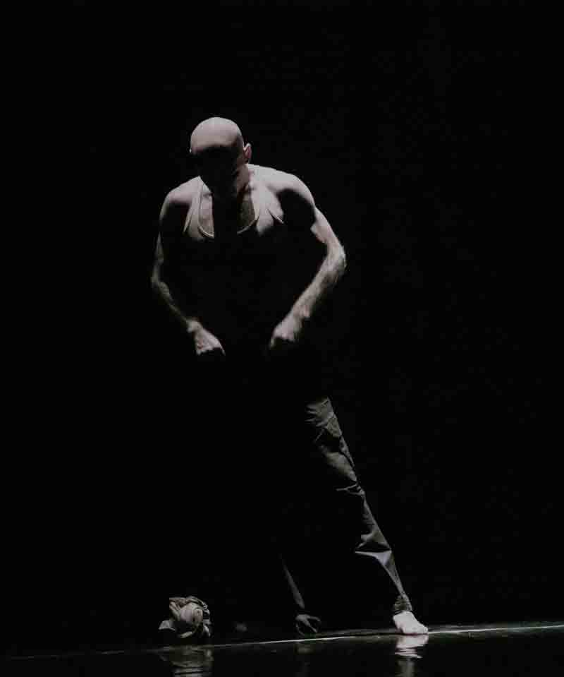 Terzo weekend con Paesaggi del Corpo Festival Internazionale di Danza Contemporanea MEGAKLES - RESPIRO (TEMPO 1.3)