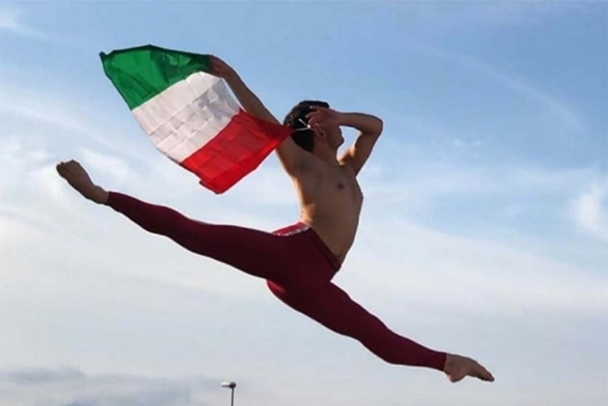 La premiazione della prima edizione del contest fotografico on line "La foto danza dell'anno 2020" Roberto Tarantino