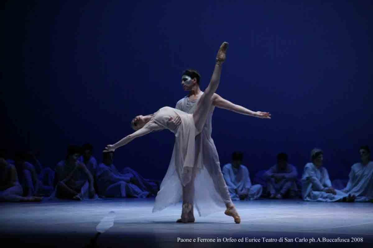 Domenica 21 al Teatro Verdi di Salerno il Premio al Merito per la Danza Guest Luigi Ferrone e Corona Paone (Ph: Alessio Buccafusa)