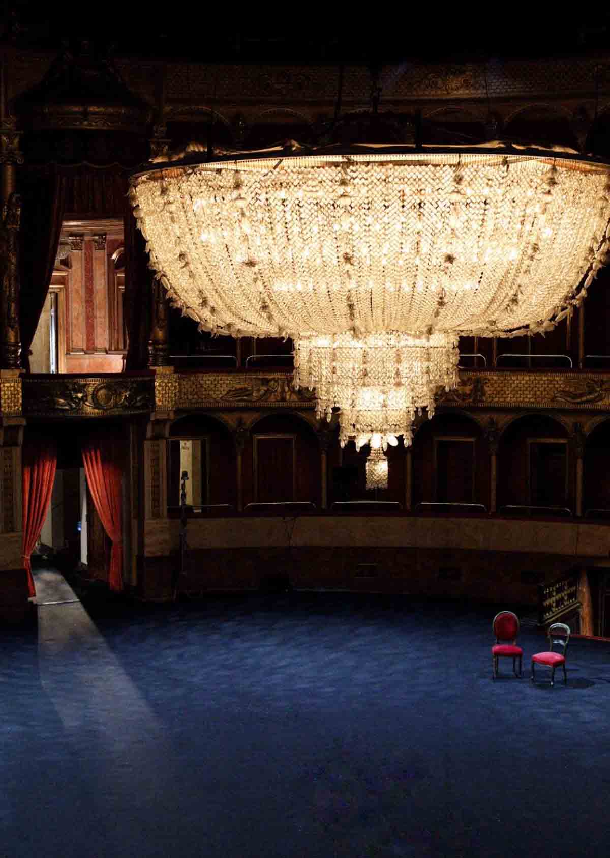 Il Teatro Sospeso: progetto fotografico a cura di Damiano Mongelli | Teatro dell’Opera di Roma Teatro Costanzi - Teatro dell’Opera di Roma