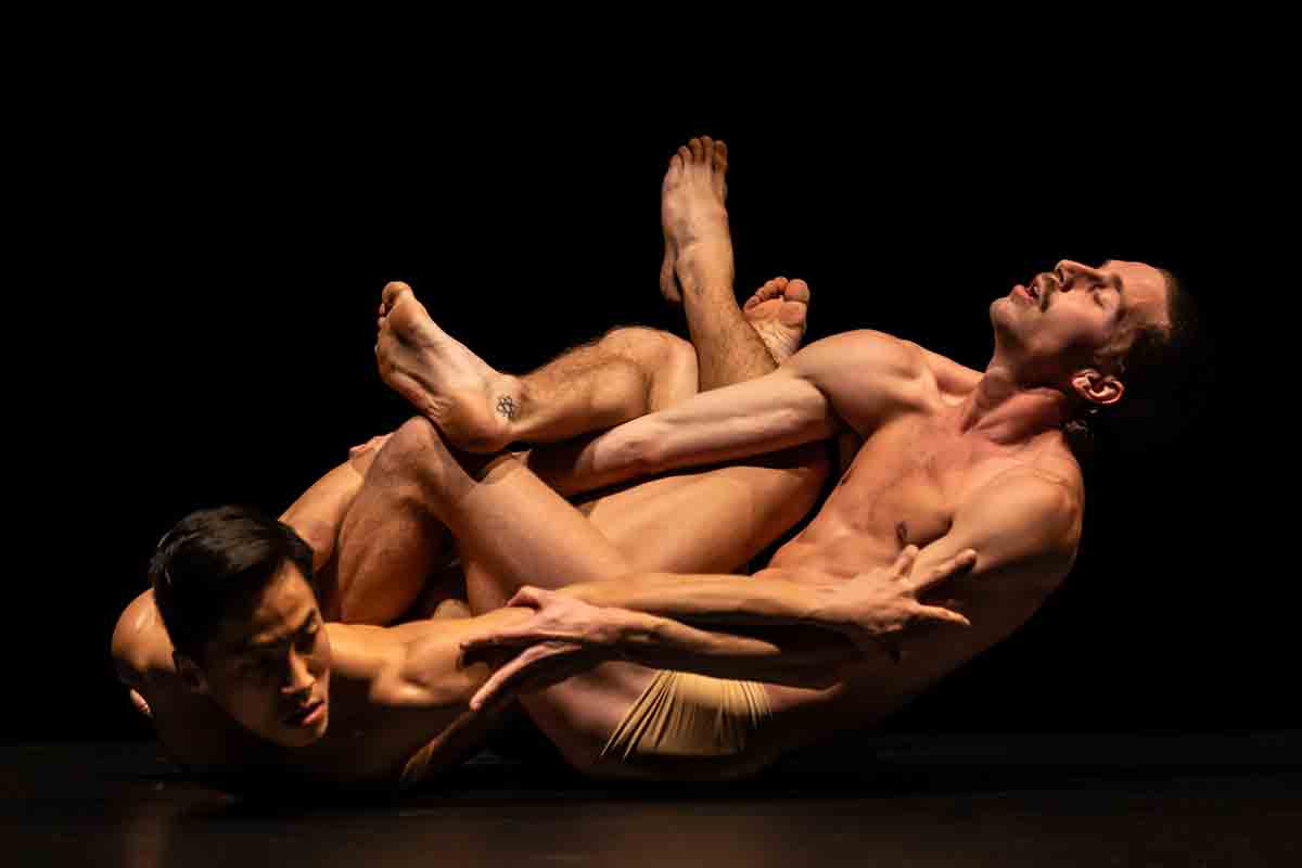 "15 Years Alive": 15 anni di Gauthier Dance / Dance Company Theaterhaus Stuttgart Bigonzetti - Pression (Ph. Jeanette Bak)