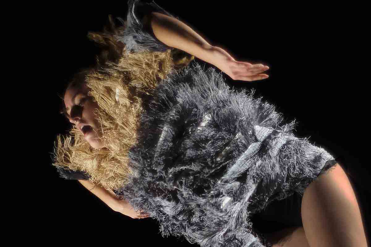 Ecco gli appuntamenti di Danza in Rete Off in programma a Vicenza Vittoria Caneva - Lucciole L'arte Del Dubbio (Ph. Piero Tauro)
