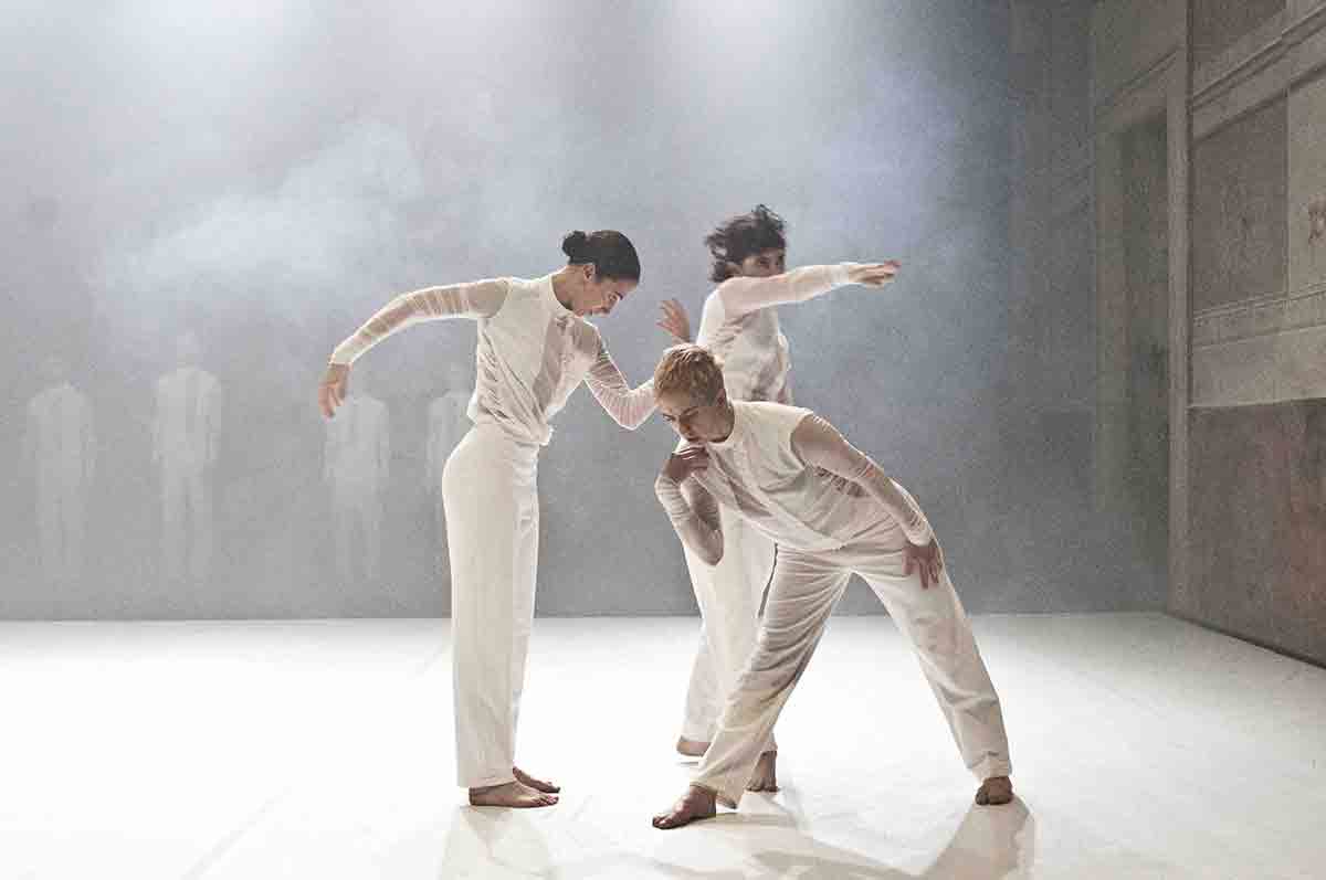 "Ototeman_What if" e "White Room" della Compagnia Opus Ballet a Danza in Rete Festival White Room - Opus Ballet (ph. Giuseppe Distefano)