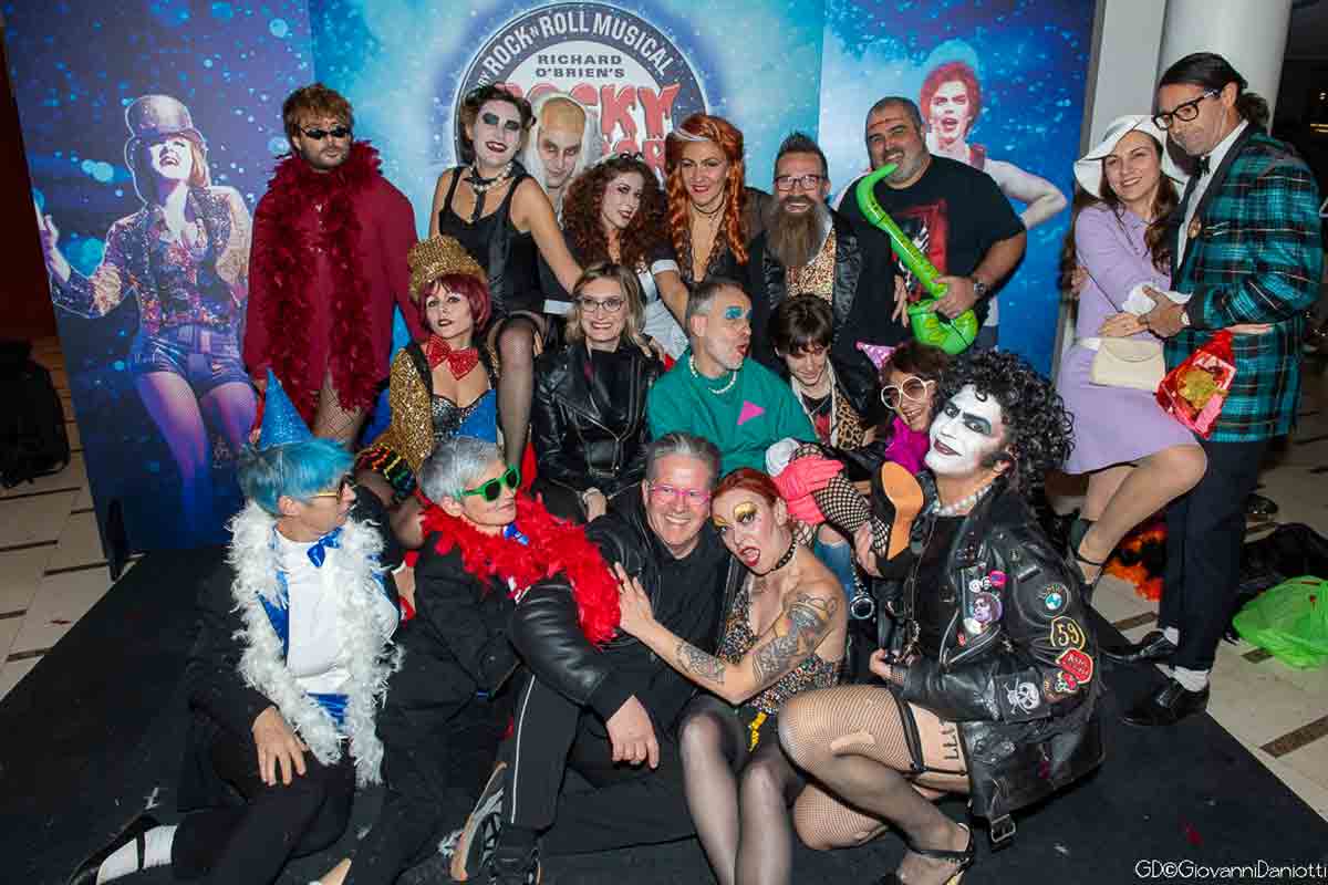 Rocky Horror Show, un vortice di entusiasmo al Teatro Arcimboldi Rocky Horror Show, un vortice di entusiasmo al Teatro Arcimboldi