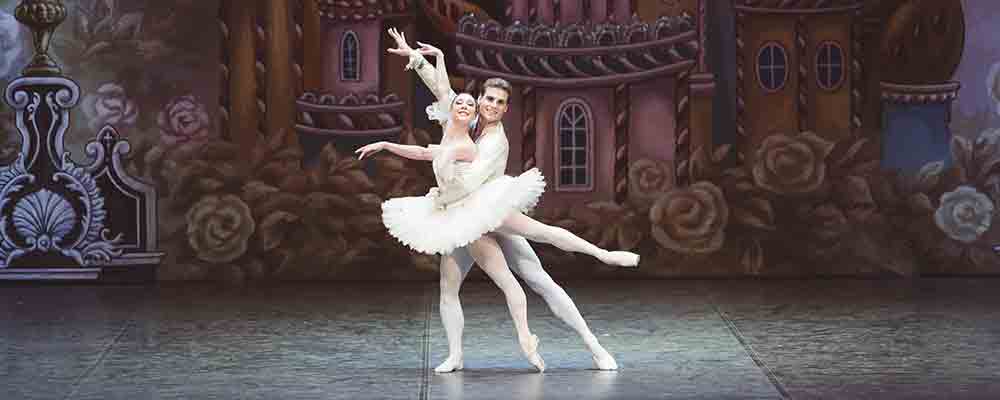 Lo Schiaccianoci di Accademia Ucraina di Balletto al Teatro Arcimboldi Si avvicina la data de "Lo Schiaccianoci", con orchestra dal vivo