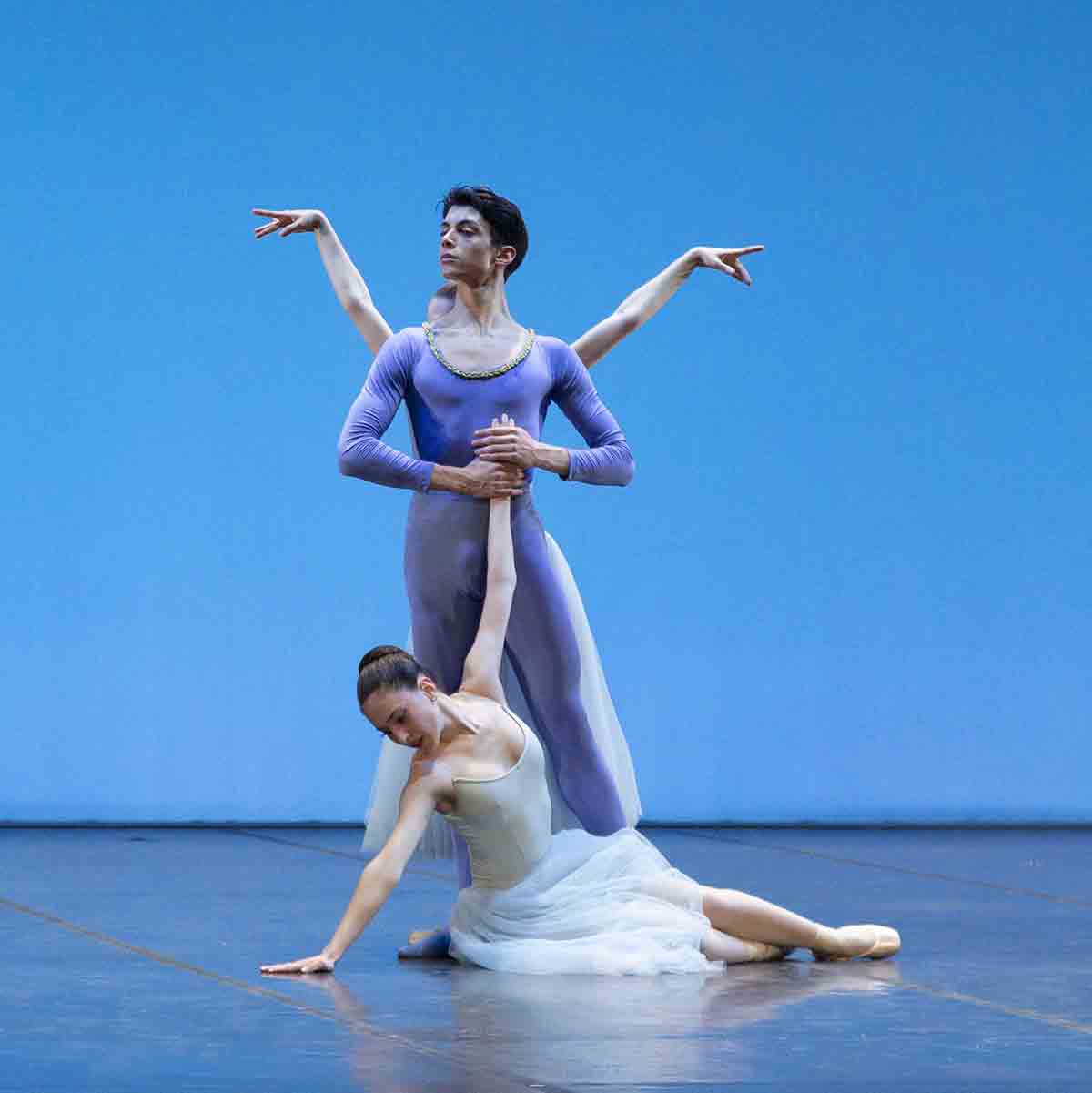 "Danzare insieme alla musica" di Francesca Pedroni Serenade