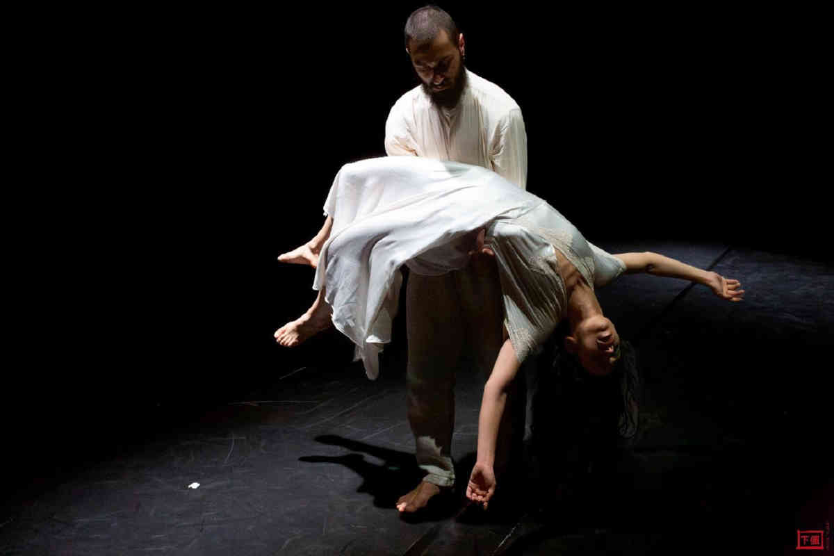 Salerno Danza Festival: sabato 6 e domenica 7 Arabesque, Adarte e Déjà Donné al Giardino degli Ulivi di Ascea Perdutamente (Foto Simone Falteri)