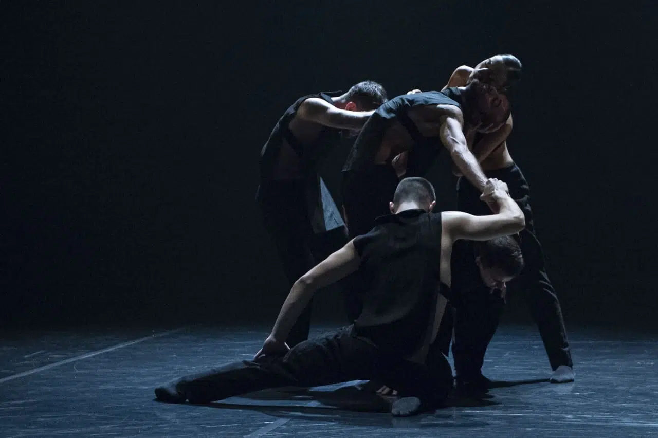 Körper al nuovo: Rassegna di Danza Contemporanea al Teatro Nuovo di Napoli Short Stories coreografia Michele Merola (foto Tiziano Ghidorsi)