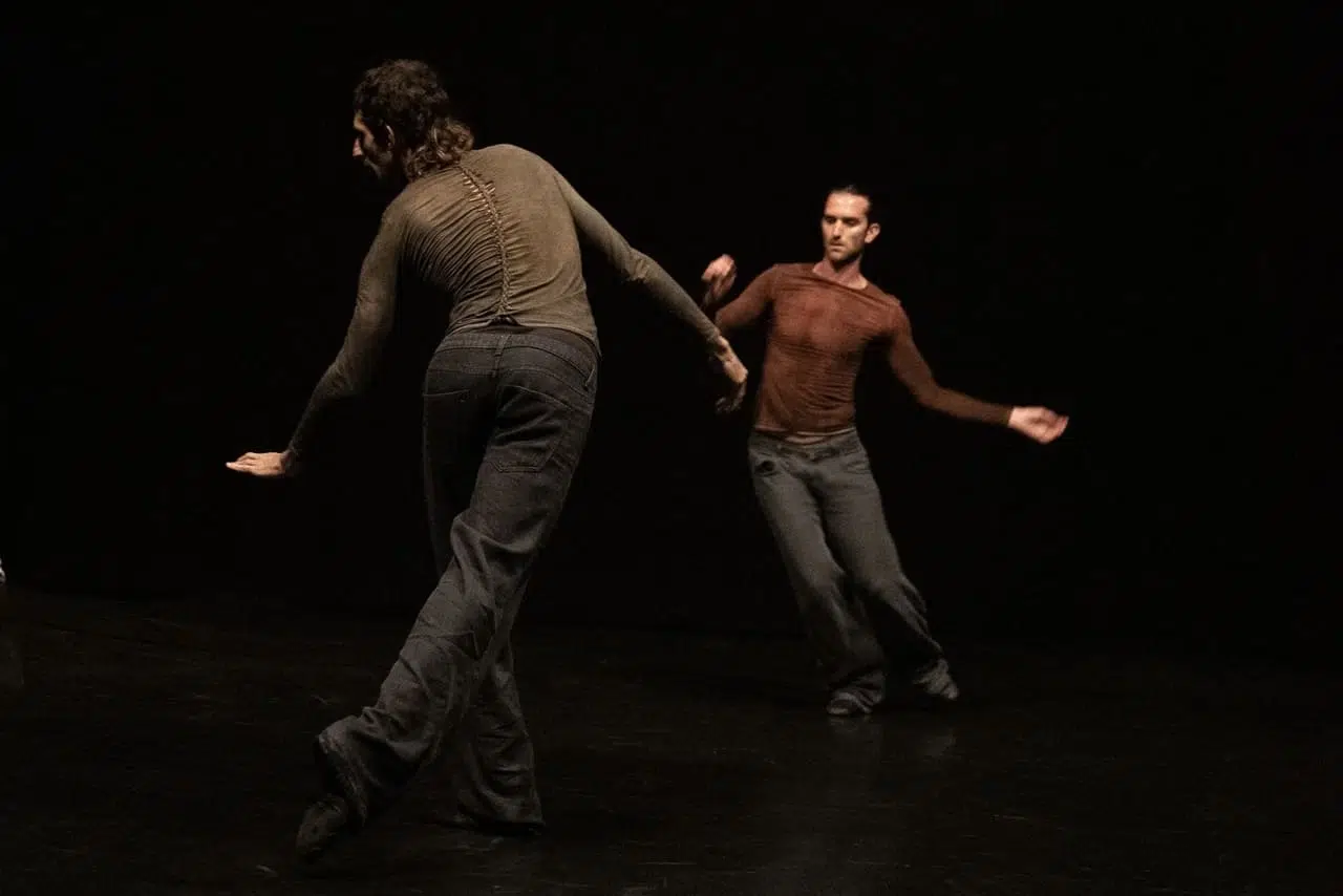 Danza in Rete Off 2025, al via gli spettacoli a Vicenza C.G.J. Collettivo Giulio e Jari Pas de deux (ph Daniele Mantovani)