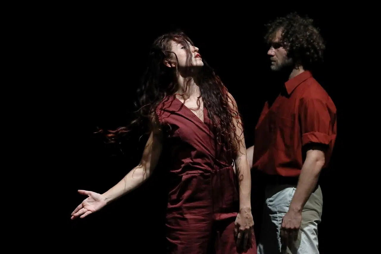 D. OFF - Incontro tra la Danza e la Città En pathos (ph Enrico Gallina)