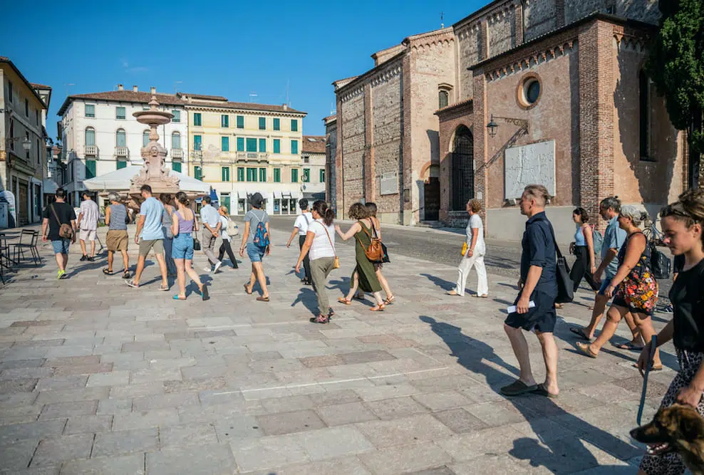 Festival Danza Estate: gli ultimi spettacoli con le sorelle Castellucci al Sociale e mk di Michele Di Stefano Dancing Strides Base 9 (Ph. Riccardo Panozzo)