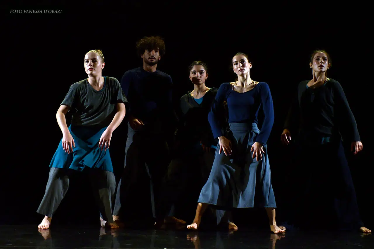 Assegnato il Premio NVED 2025: Debora Renzi vince la call Nuovi Vettori Evolutivi Danza Arché - foto Vanessa d'Orazi